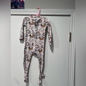 3 pieces of The children’s place pajamas size 18/24 months.